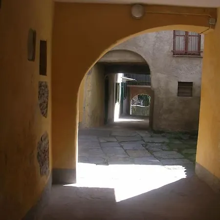 Vegan La Mucca Felice - Grazioso Nel Appartement Rancio Valcuvia